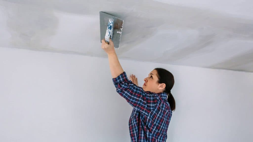Die perfekte Spanndecke: Selbstmontage in Matt, Glanz oder Satin – für jeden Raum