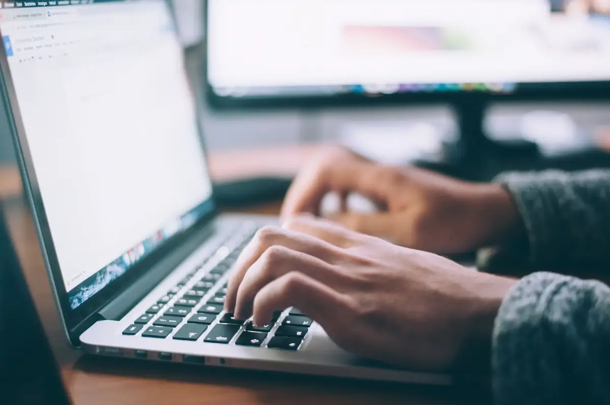 PHP Freelancer bietet zuverlässige Symfony Webentwicklung